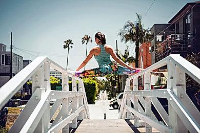 《卧龙》有17种武器和40多套盔甲 你可以扮演名将